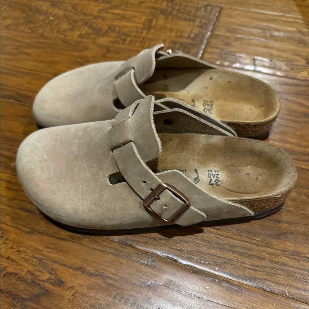 Birkenstock Bostons Oiled Leather
